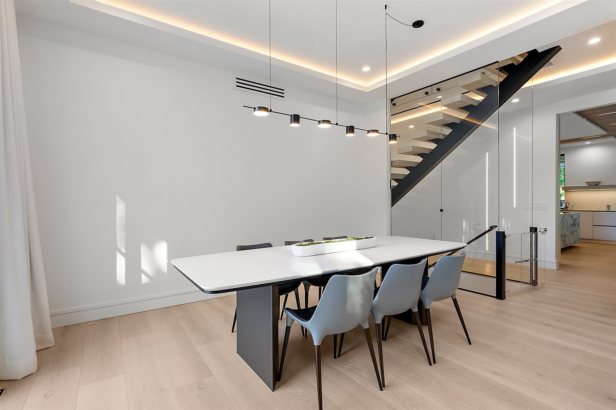 Luce flooring 22