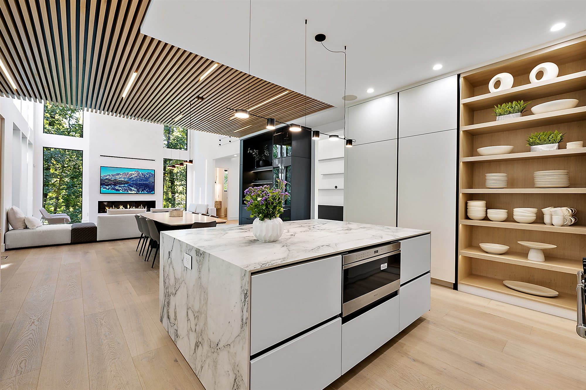 Luce flooring 32